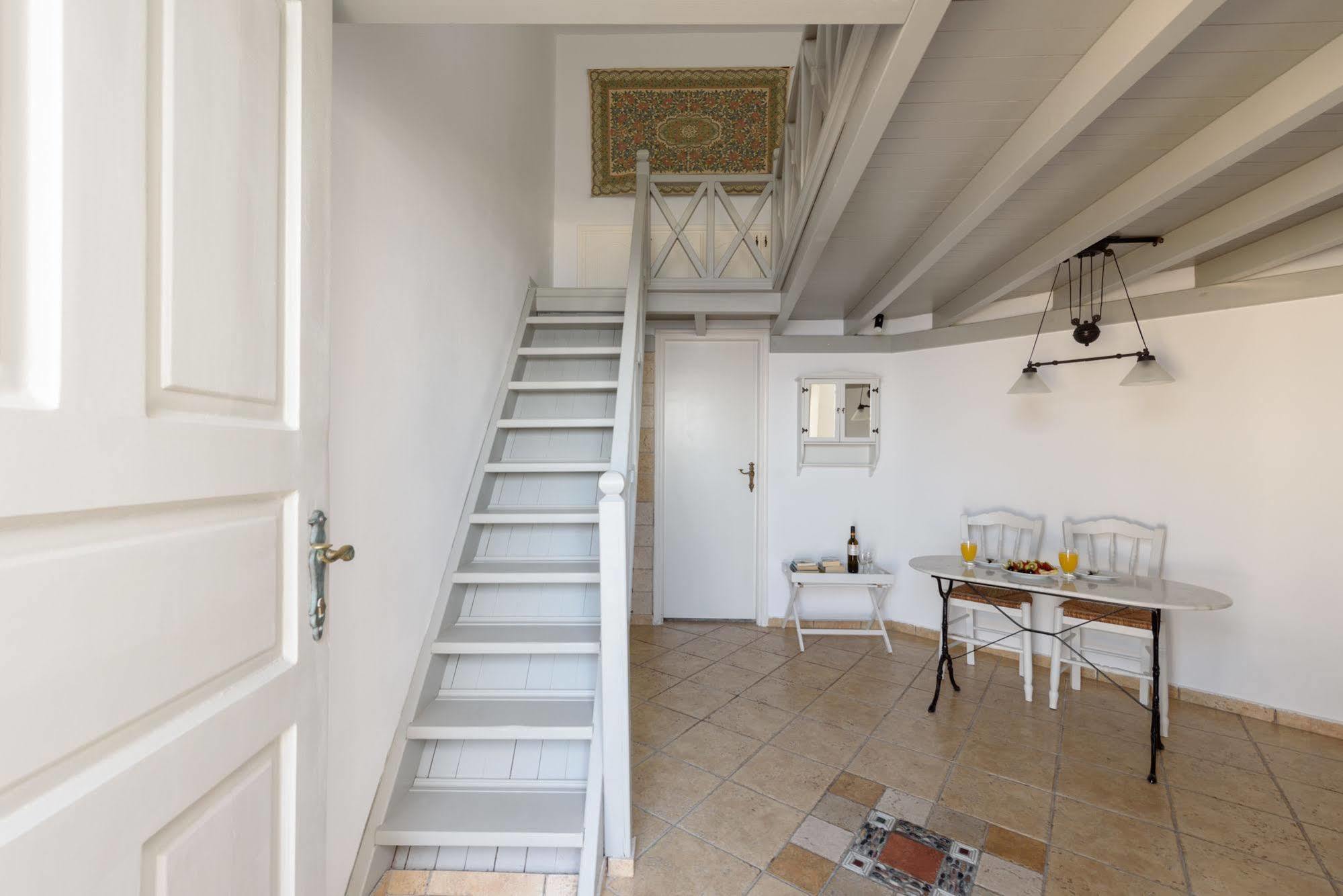 Vista Mare Suites Imerovigli  Zewnętrze zdjęcie