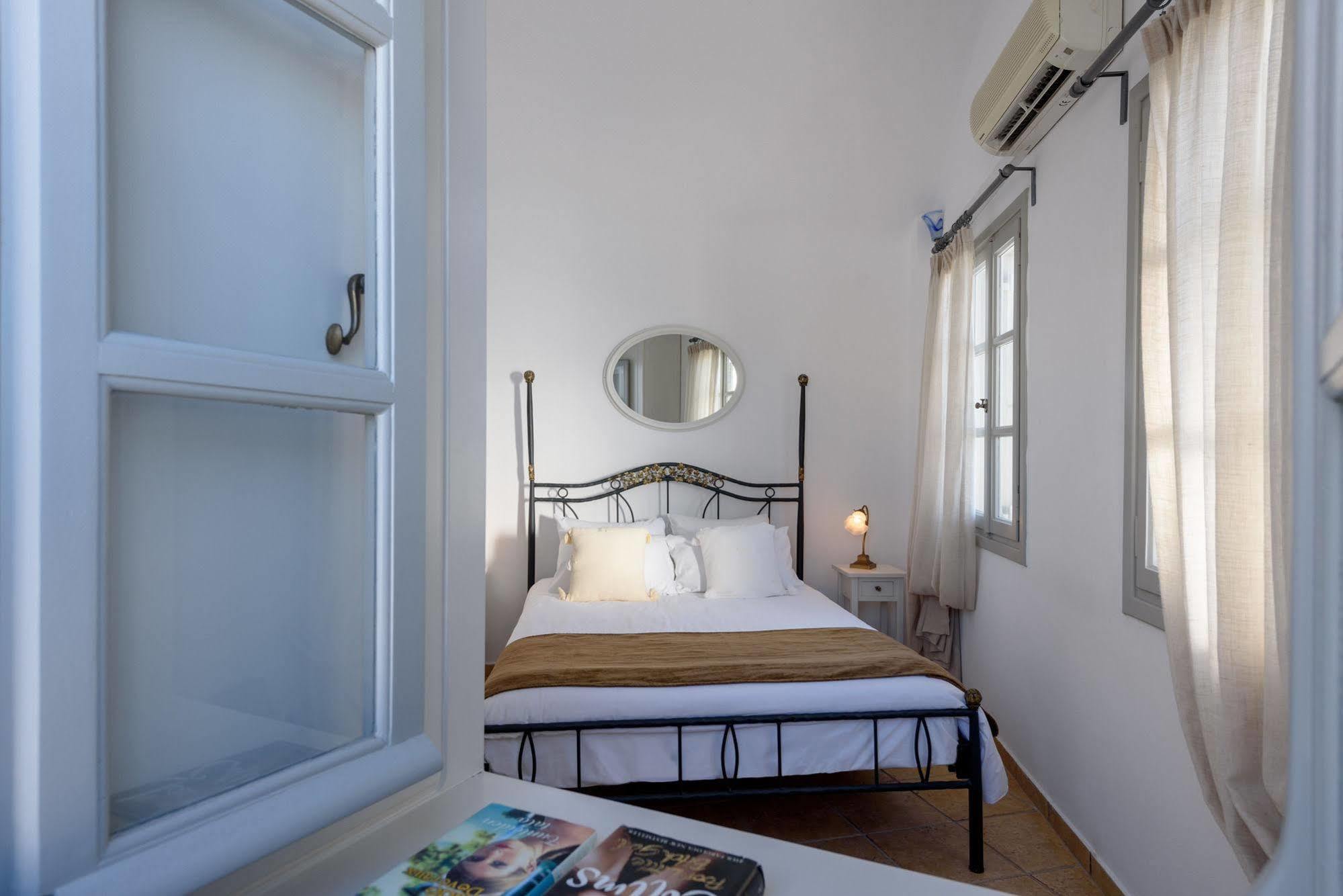 Vista Mare Suites Imerovigli  Zewnętrze zdjęcie